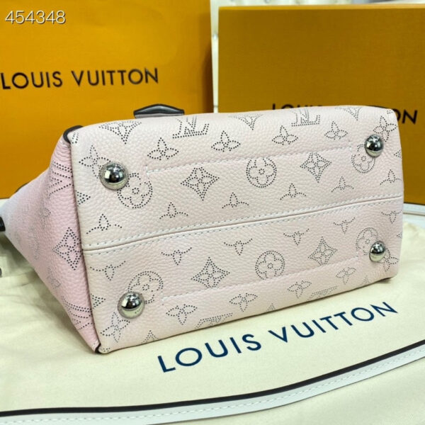 Louis Vuitton Hina PM Bag 22cm Mahina Calfskin Leather Spring/Summer Collection M57858 Gradient Pink - Image 3
