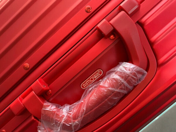 Louis Vuitton x Supreme Rolling Vali In Red 20 Inch - Image 2