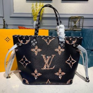 Louis Vuitton Neverfull MM Tote Bag 32cm Monogram Jungle Canvas Spring/Summer Collection M44676, Black