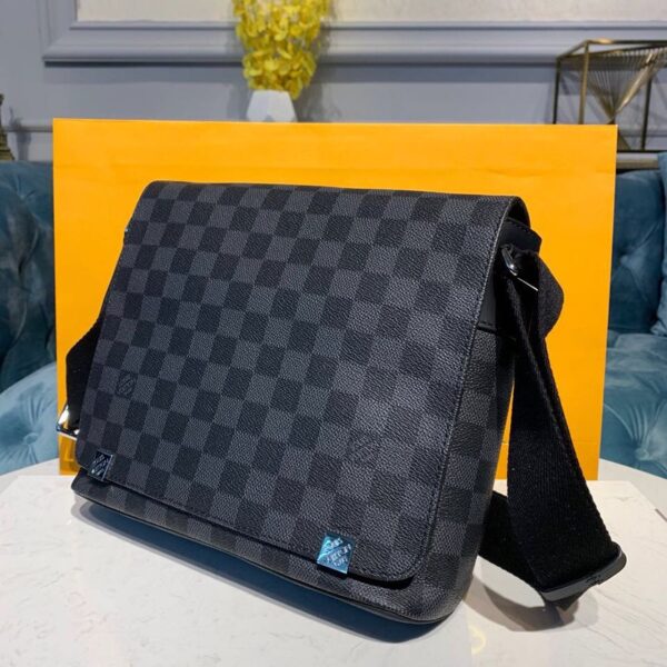 Louis Vuitton District PM Bag 25cm Damier Graphite Canvas Spring/Summer Collection N41028, Black - Image 3