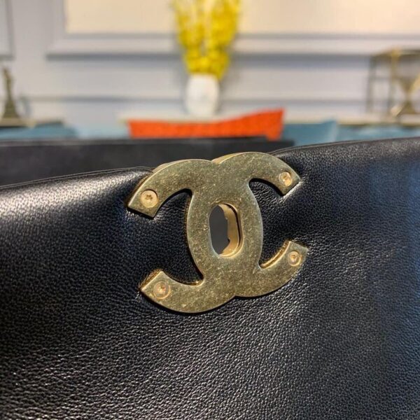 Chanel 19 Flap Bag 30cm Goatskin Leather Fall/Winter Act 1 Collection Black - Image 8