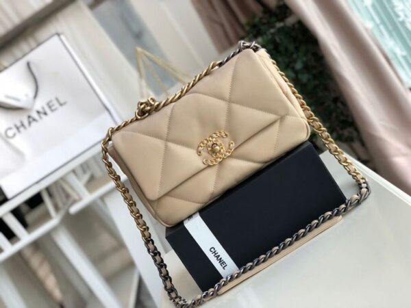 Chanel 19 Flap Bag 26cm Goatskin Leather Fall/Winter Act 1 Collection, Beige - Image 2