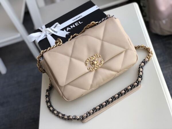 Chanel 19 Flap Bag 26cm Goatskin Leather Fall/Winter Act 1 Collection, Beige - Image 3