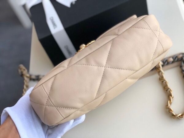 Chanel 19 Flap Bag 26cm Goatskin Leather Fall/Winter Act 1 Collection, Beige - Image 5