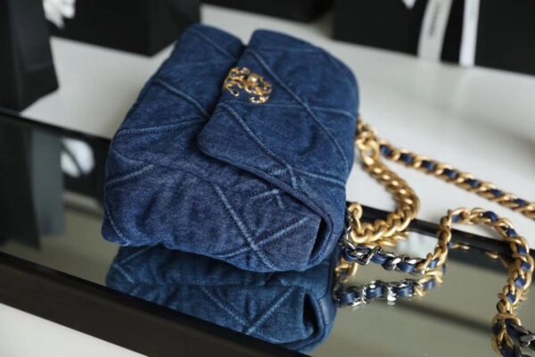 Chanel 19 Flap Bag 26cm Goatskin Leather Spring/Summer Act 1 Collection, Blue Jean - Image 5