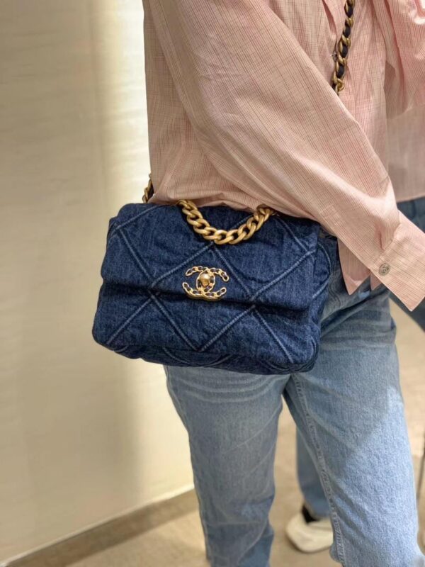 Chanel 19 Flap Bag 26cm Goatskin Leather Spring/Summer Act 1 Collection, Blue Jean - Image 12