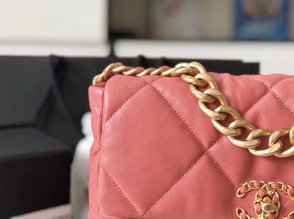 Chanel 19 Flap Bag 26cm Goatskin Leather Spring/Summer Act 1 Collection, Salmon Pink - Image 5