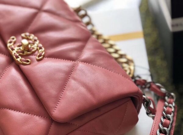 Chanel 19 Flap Bag 26cm Goatskin Leather Spring/Summer Act 1 Collection, Salmon Pink - Image 19