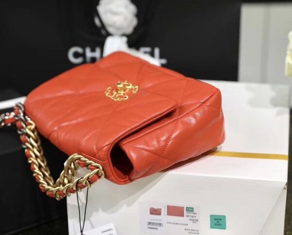 Chanel 19 Flap Bag 26cm Goatskin Leather Spring/Summer Act 1 Collection, Red - Image 7