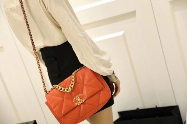 Chanel 19 Flap Bag 26cm Goatskin Leather Spring/Summer Act 1 Collection, Red - Image 12