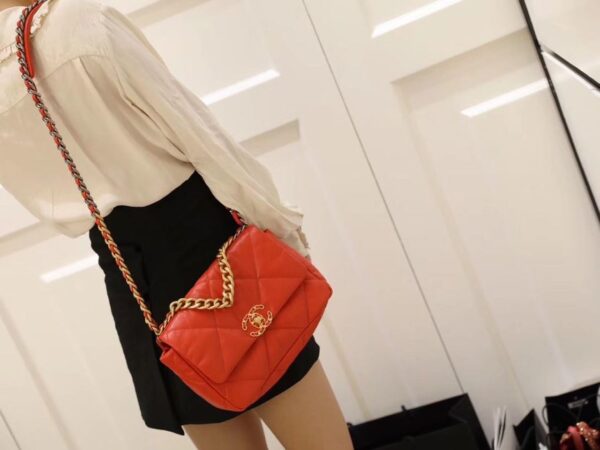 Chanel 19 Flap Bag 26cm Goatskin Leather Spring/Summer Act 1 Collection, Red - Image 11