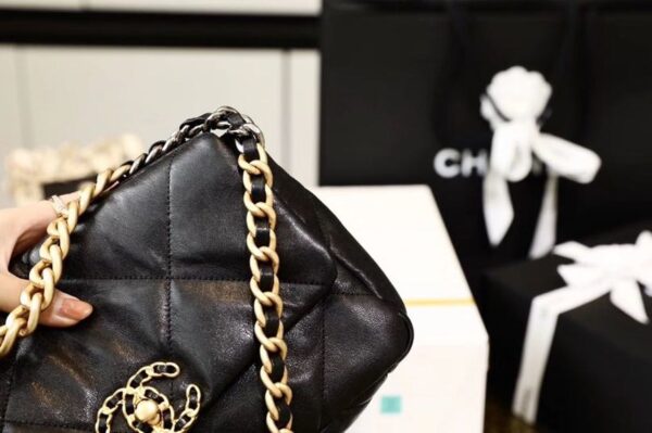 Chanel 19 Flap Bag 26cm Goatskin Leather Spring/Summer Act 1 Collection, Black - Image 3