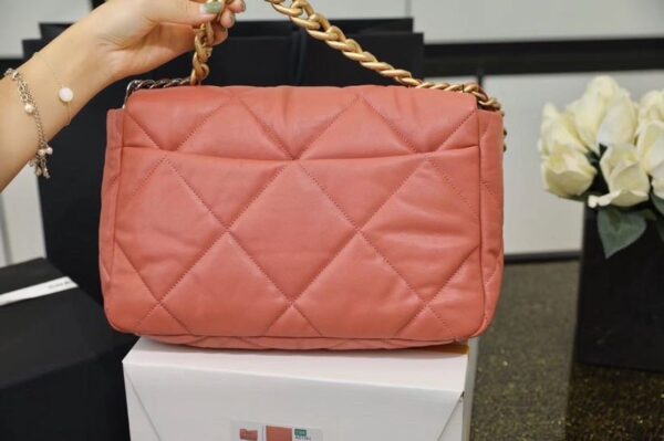 Chanel 19 Flap Bag 26cm Goatskin Leather Spring/Summer Act 1 Collection, Rose Pink - Image 10