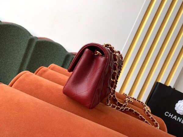 Chanel Classic Flap Bag 20cm Gold Hardware Caviar Leather Spring/Summer Collection Burgundy - Image 9