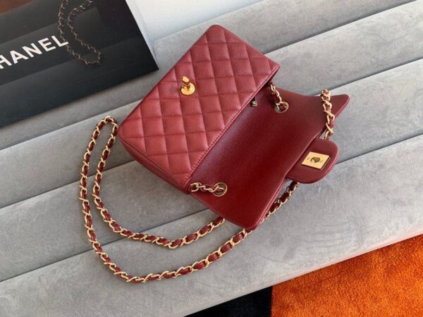 Chanel Classic Flap Bag 20cm Gold Hardware Caviar Leather Spring/Summer Collection Burgundy - Image 4
