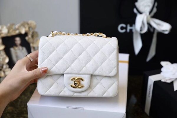 Chanel Classic Mini Flap Bag 17cm Gold Hardware Caviar Leather Spring/Summer Collection White - Image 3