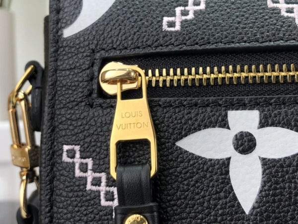 Louis Vuitton M46028 Pochette Metis 25cm Black - Image 5