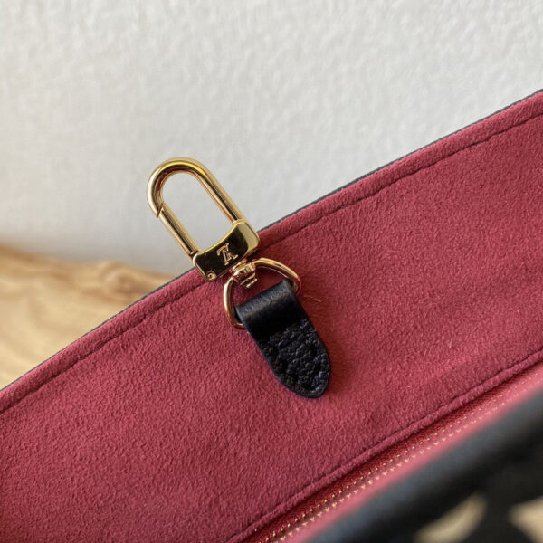 Louis Vuitton M45659 On The Go PM 25cm Black - Image 2