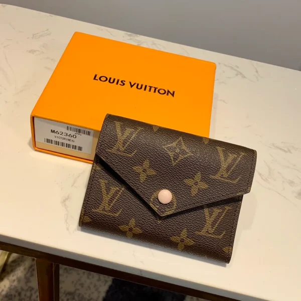 Victorine Wallet Pink - Image 2