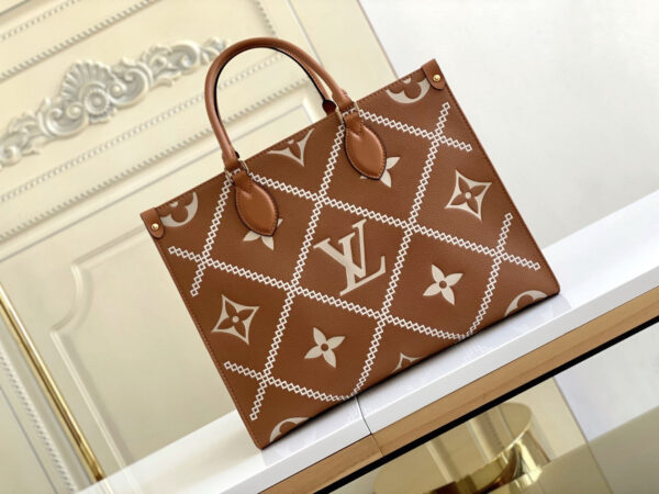 Louis Vuitton M45595 Onthego MM 35cm Brown
