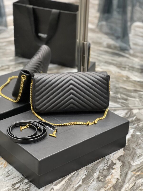 Saint Laurent Kata 99 Chain Bag With Gold Hardware 26cm - Image 3