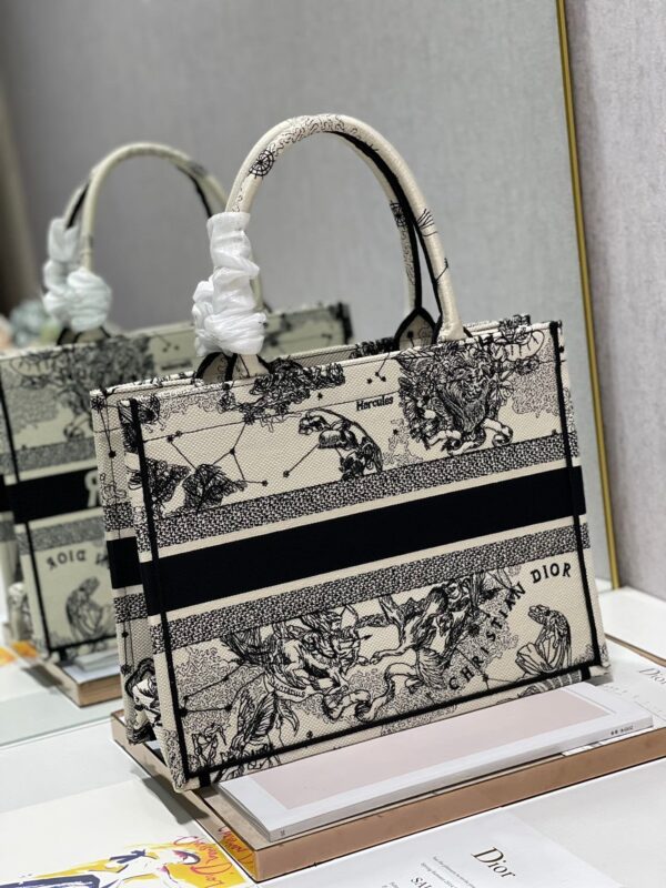 Christina Dior Medium Book Tote Bag 36cm Black/White - Image 3