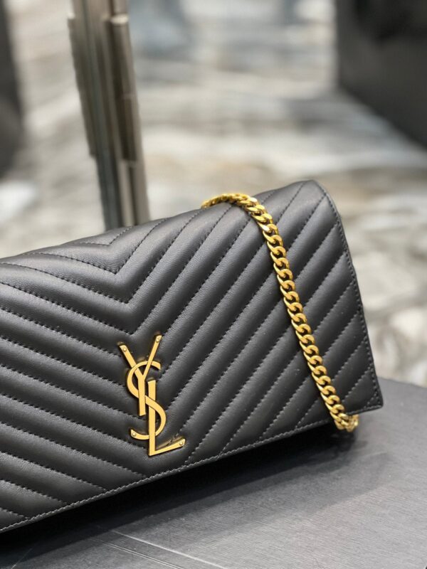Saint Laurent Kata 99 Chain Bag With Gold Hardware 26cm - Image 4
