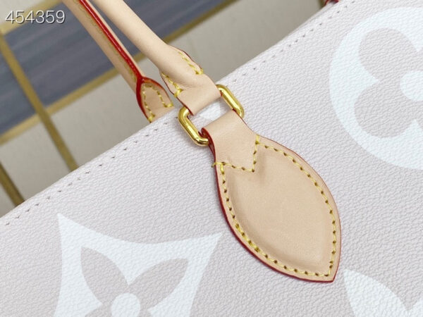 Louis Vuitton OnTheGo GM Bag 42cm Monogram Canvas Spring/Summer Collection M57640 Mist - Image 5