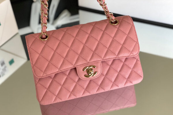 Chanel Classic Flapbag Gold Hardware 26cm Pink