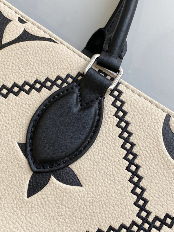 Louis Vuitton M45595 Onthego MM 35cm - Image 2