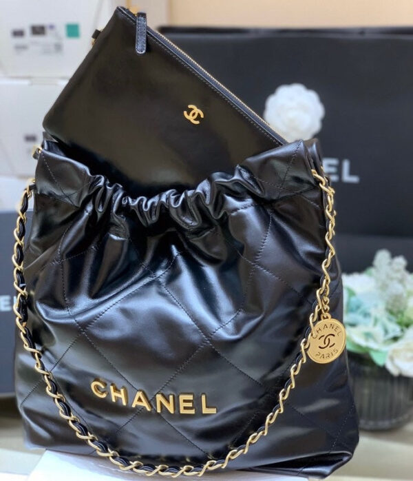 Chanel 22 Large Handbag 37cm Black - Image 2