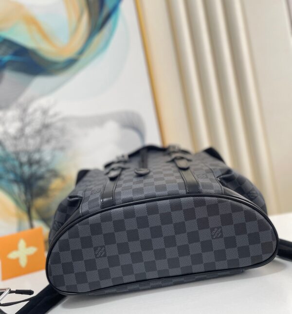 Louis Vuitton Christopher PM 44cm - Image 5