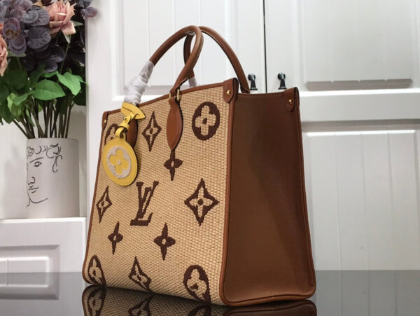 Louis vuitton Onthego MM Monogram 41cm/ Brown - Image 7