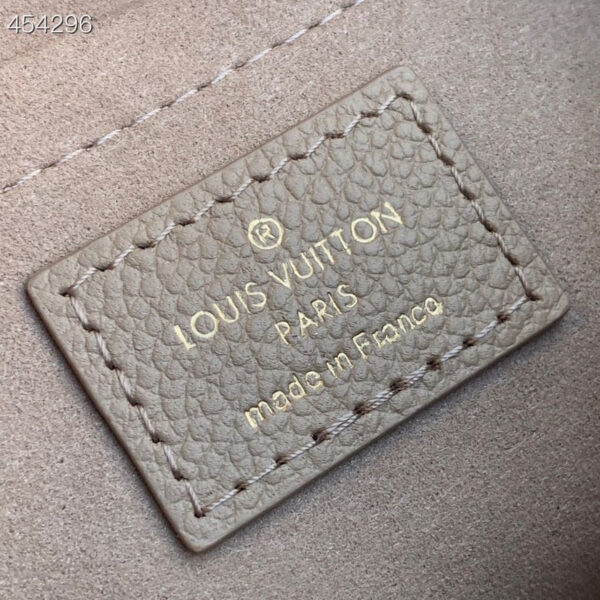 Louis Vuitton Multi Pochette Accessoires Bag 24cm Bi-Color Monogram Empreinte Spring/Summer Collection M45777 Galet - Image 8