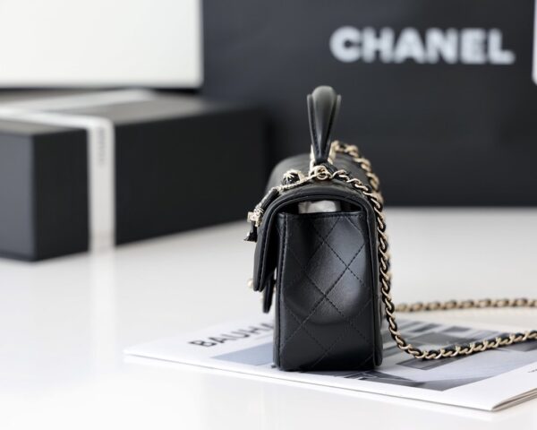 Chanel Mini Flapbag With Top Handle AS2431 20cm Black - Image 2
