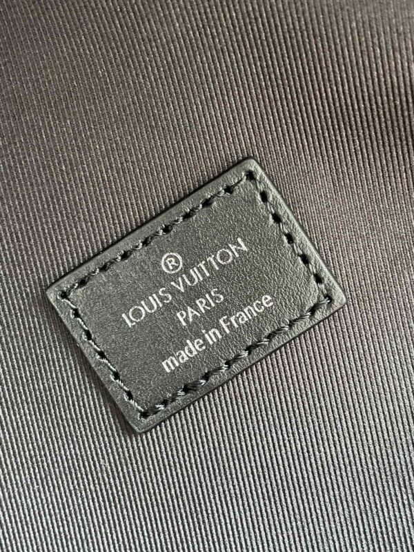 Louis Vuitton Discovery Backpack PM 40cm - Image 7