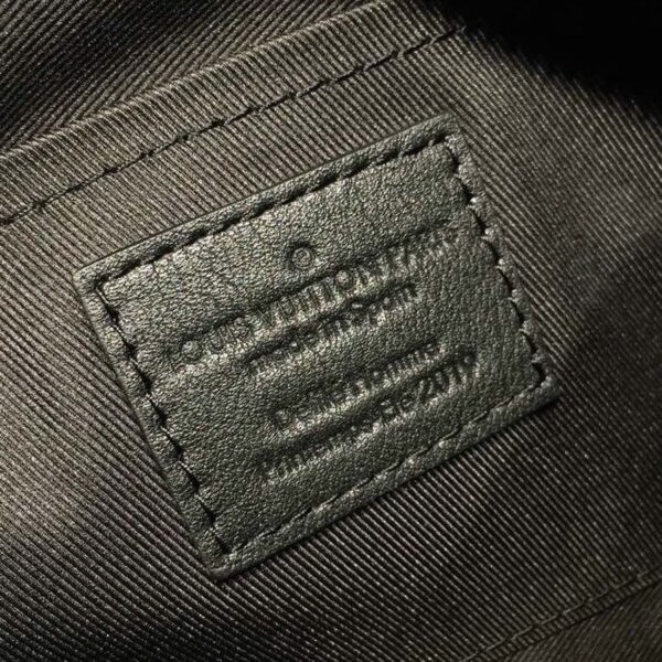 Louis Vuitton Mini Soft Trunk 18cm Monogram Infini Canvas Spring/Summer Collection M44480 Noir - Image 11
