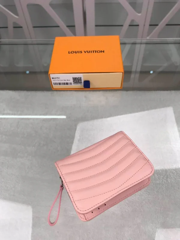 New Wave Pink - Image 8