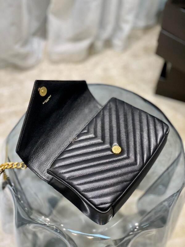 Saint Laurent College Medium Chain Bag With Gold Hardware 24cm - Image 8