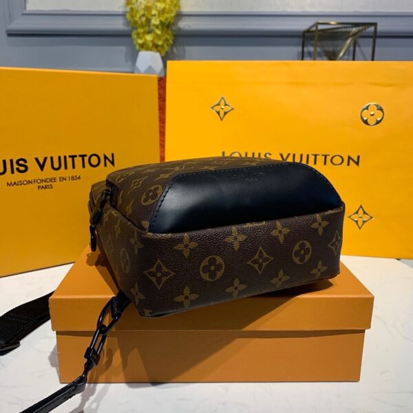 Louis Vuitton Avenue Sling Bag 32cm Monogram Canvas Spring/Summer Collection M41719, Brown - Image 5