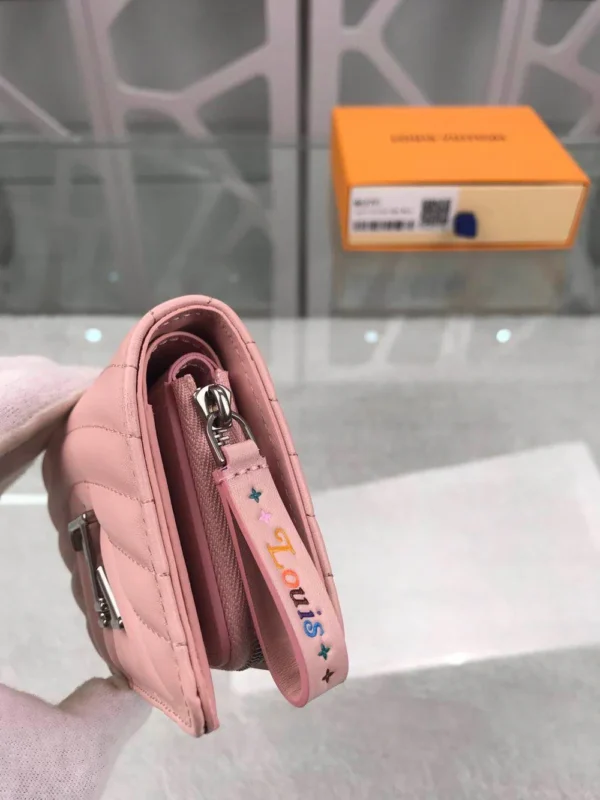 New Wave Pink - Image 9