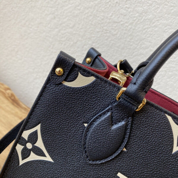 Louis Vuitton M45659 On The Go PM 25cm Black - Image 5
