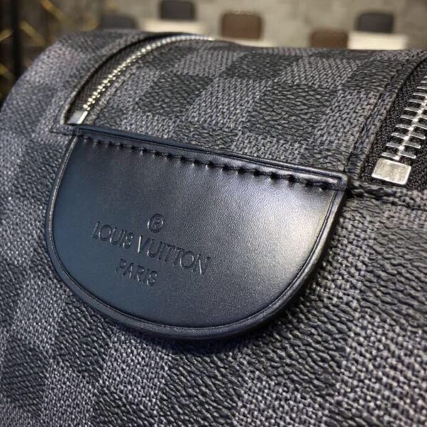 Louis Vuitton King Size Toiletry Bag 28cm Damier Graphite Canvas Spring/Summer Collection N47527, Black - Image 7