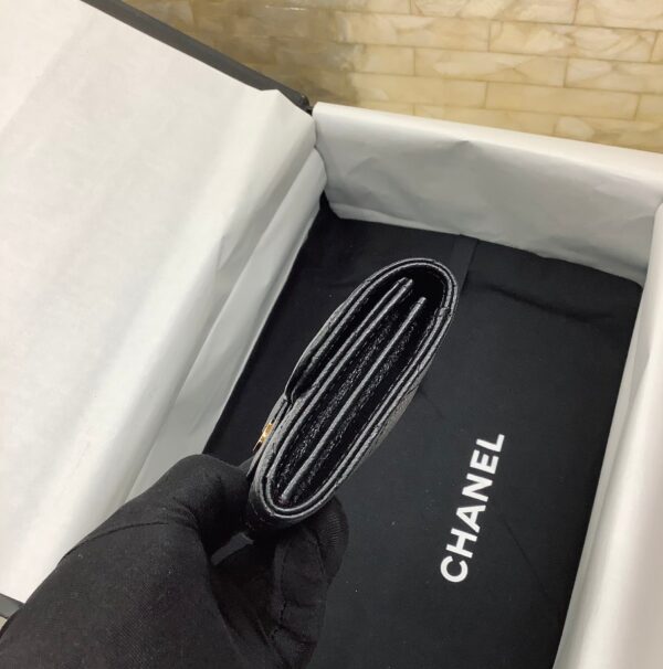 CO-CO Chanel Classic Card Holder with Gold hardware 11cm - Image 5