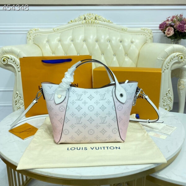 Louis Vuitton Hina PM Bag 22cm Mahina Calfskin Leather Spring/Summer Collection M57858 Gradient Pink - Image 5