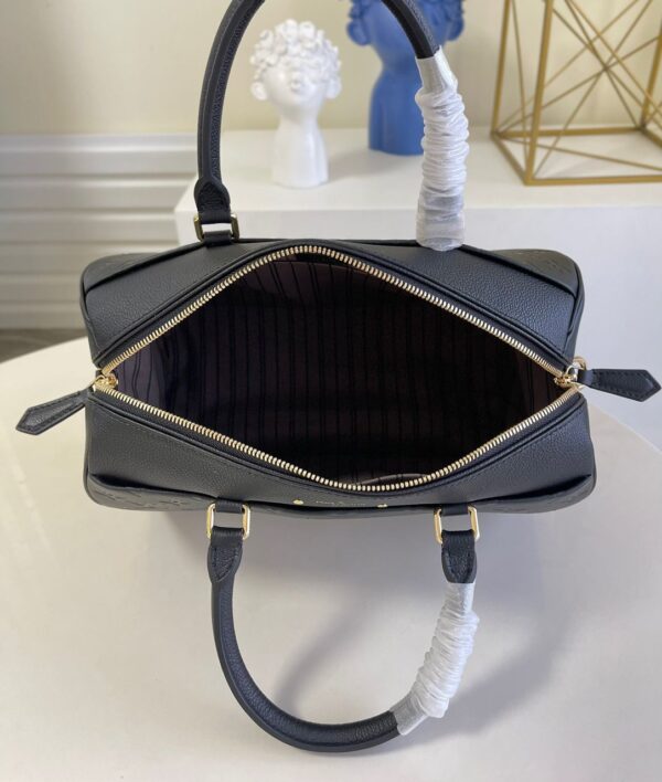 Louis Vuitton The Speedy Bandoulière 25cm Black - Image 4