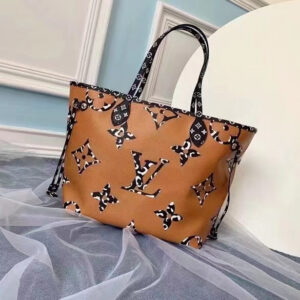 Louis Vuitton Neverfull MM Tote Bag 32cm Monogram Jungle Canvas Spring/Summer Collection M44716 Ivoire