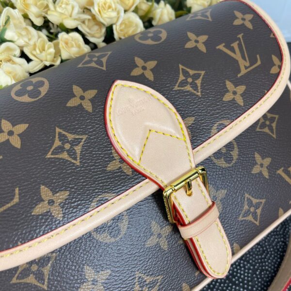 Louis Vuitton M45985 Diane 25cm Brown - Image 2