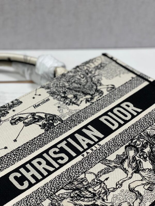 Christina Dior Medium Book Tote Bag 36cm Black/White - Image 5