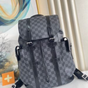 Louis Vuitton Christopher PM 44cm